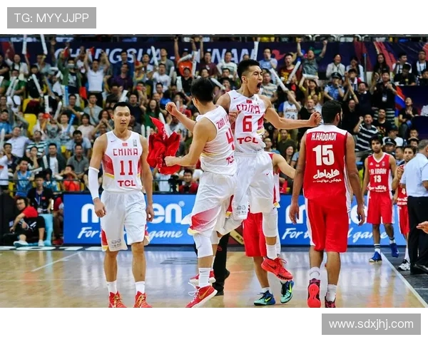 篮球世界杯精彩对决揭幕 中国队首战遭遇强敌全力备战