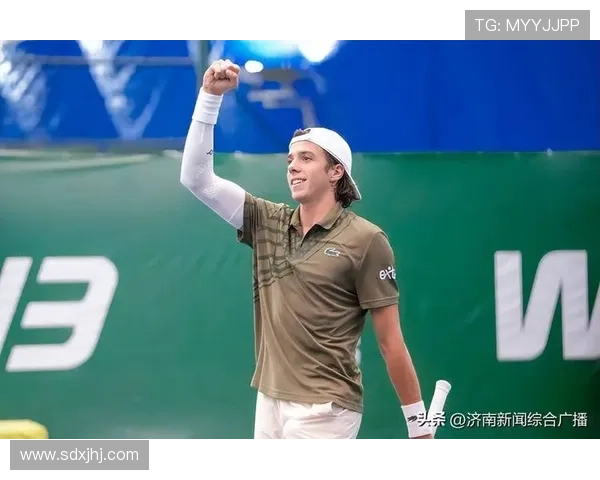 网球新星在国际赛事中崭露头角，期待挑战大满贯冠军荣耀